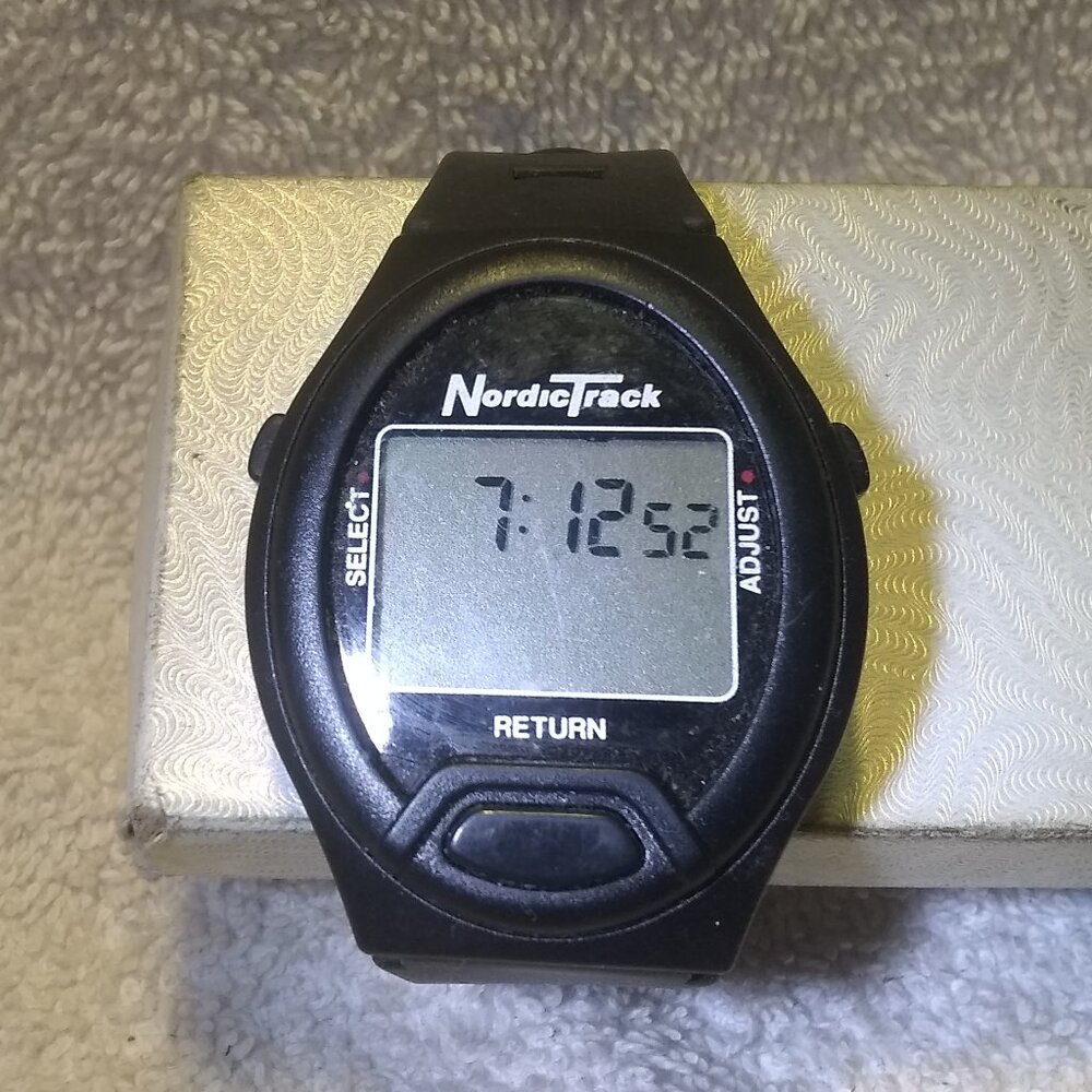 Nordic Track 911 Digital Watch Quartz Black Rubber Band WR New Bat Works Great